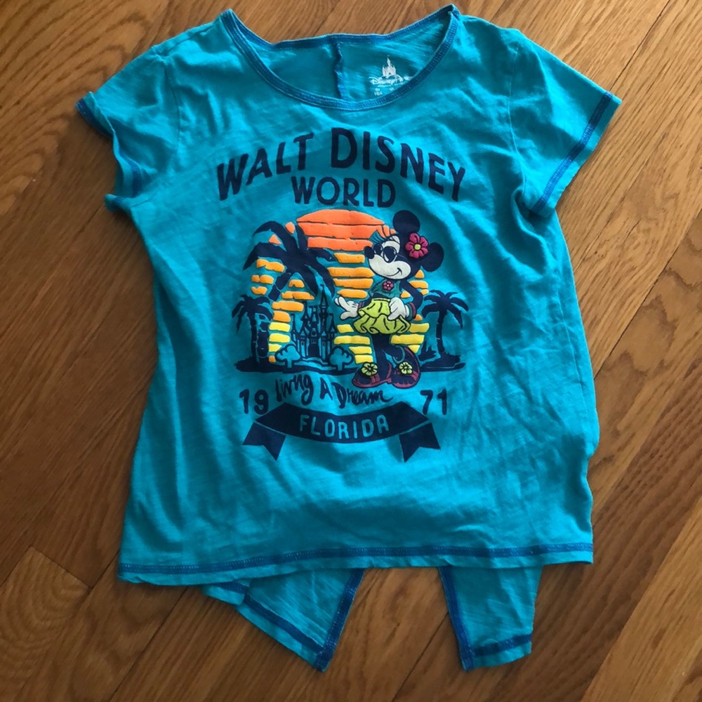 never worn disney minnie tee